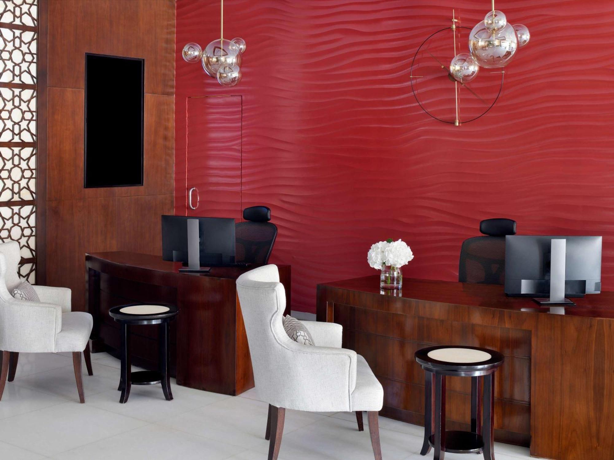 Mövenpick Hotel Apartments Al Mamzar Dubai Exterior foto 3D wall panels